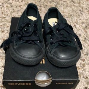 Toddler black converse